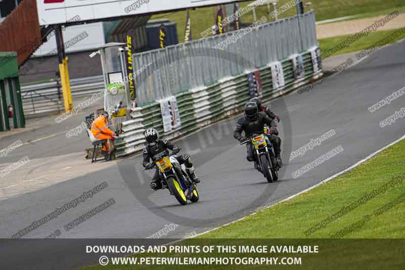 enduro digital images;event digital images;eventdigitalimages;mallory park;mallory park photographs;mallory park trackday;mallory park trackday photographs;no limits trackdays;peter wileman photography;racing digital images;trackday digital images;trackday photos